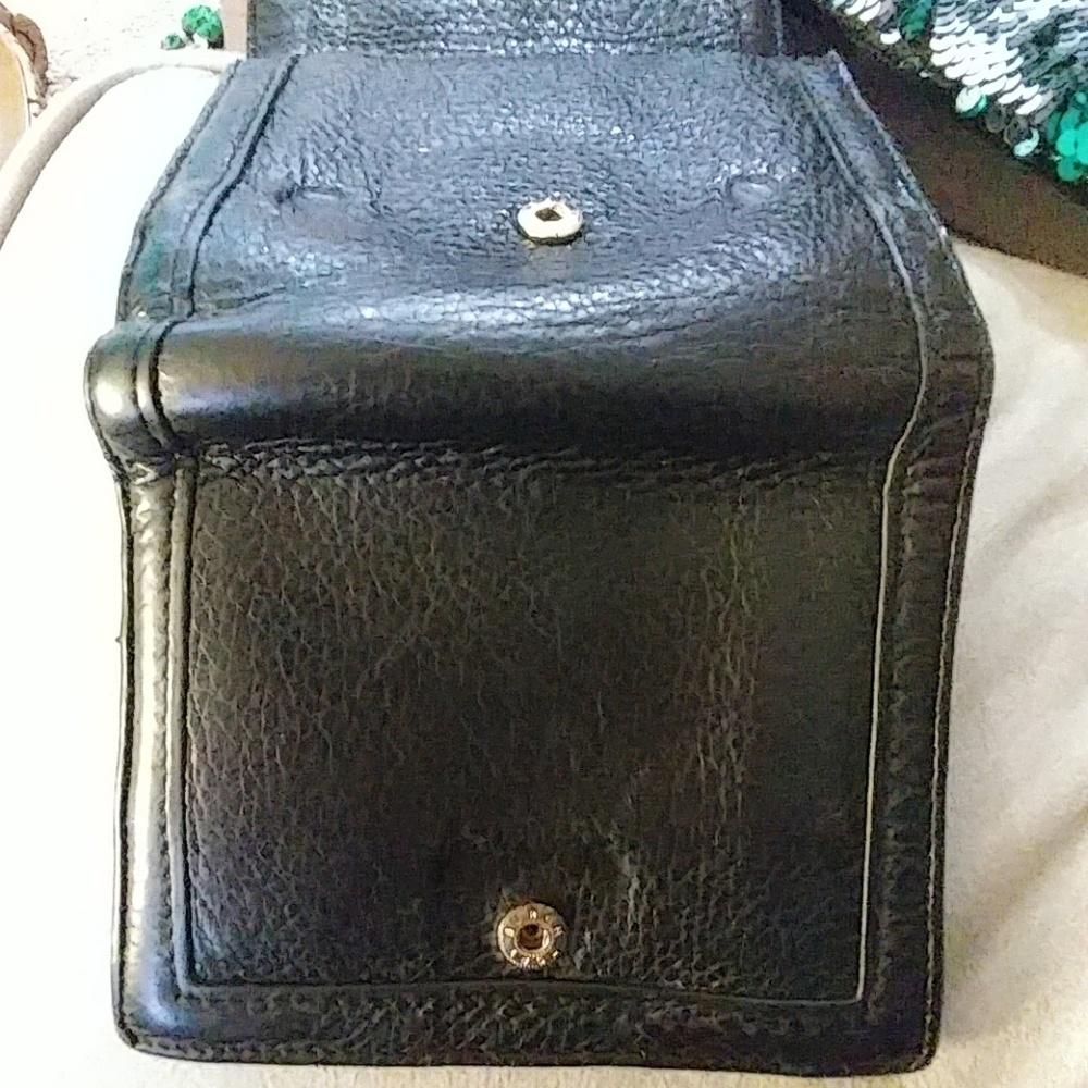 Tory Burch Leather Wallet - Picture 7 of 8